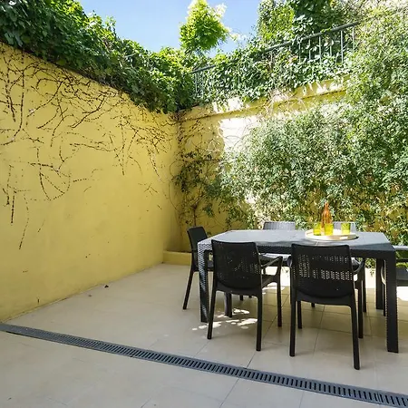 The Patio 21 * Lisboa